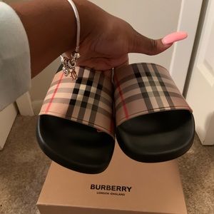 Burberry Slides